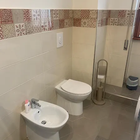 Apartment Mostacciano Ifo Rom